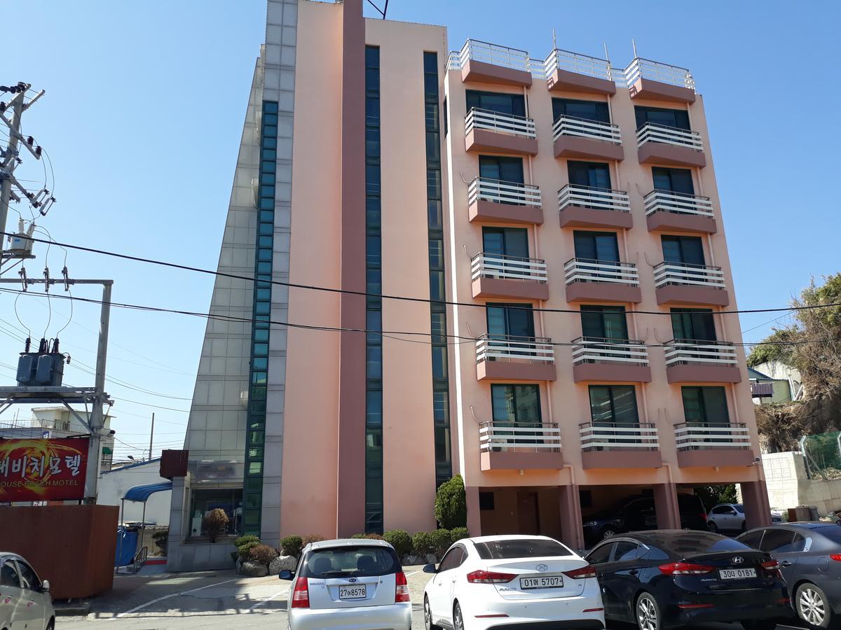 Lighthouse Beach Motel Sokcho Exterior photo